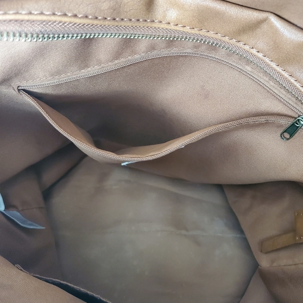Universal Thread Camel Shoulder Bag - image 3
